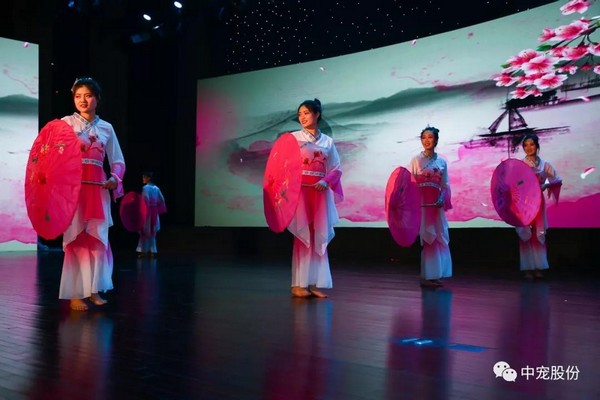 8014d941a3cd4ad4b8a5908981236c92