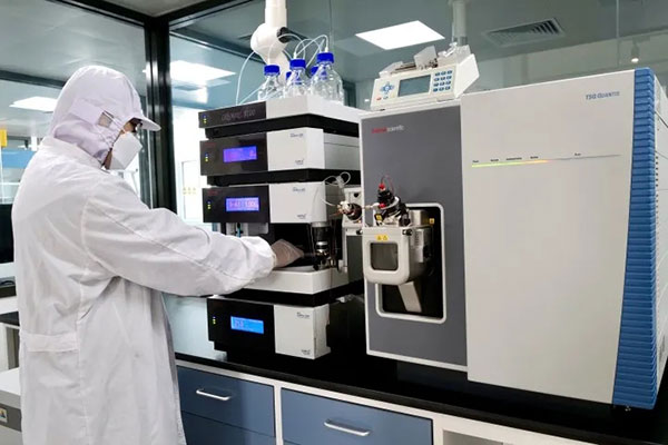 8de6fcb6e3d14f7b875696e8bf035095